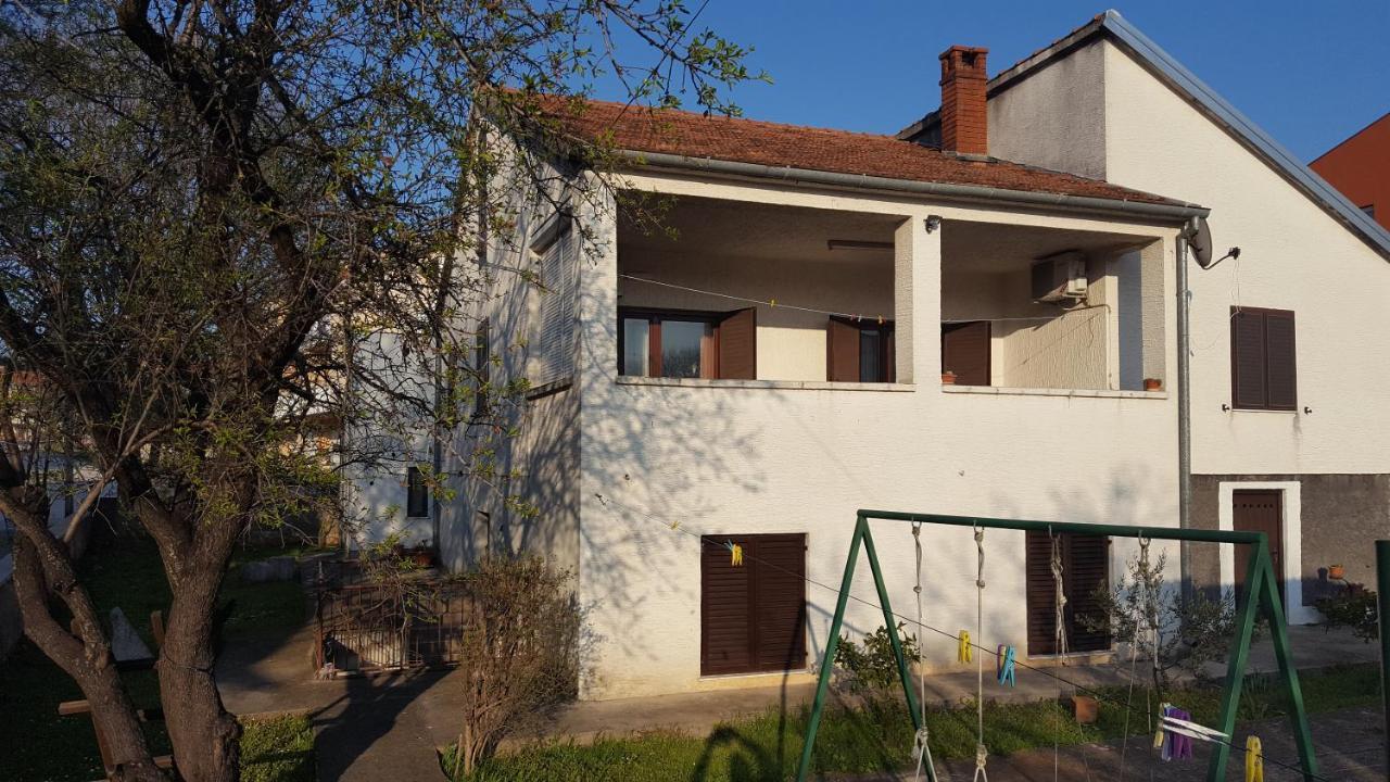 Apartman Zvjezda Weißenburg Exterior foto