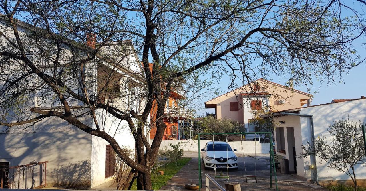 Apartman Zvjezda Weißenburg Exterior foto